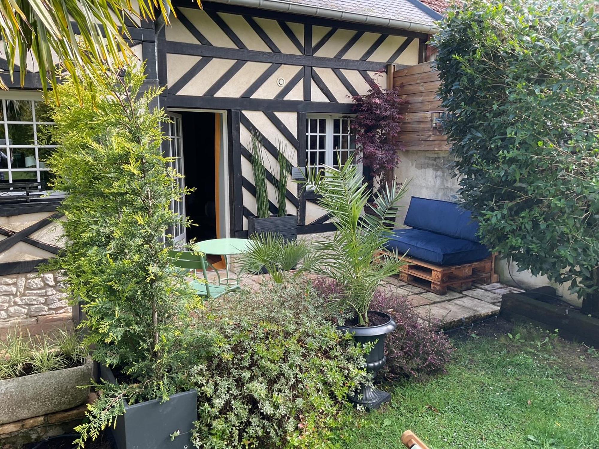 Manoir De La Croix-Sonnet Bed & Breakfast Trouville-sur-Mer Dış mekan fotoğraf